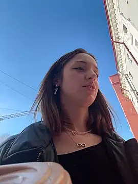 Chat XXX en directo de DollyTall