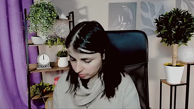 MartaEdams' Live XXX Chat