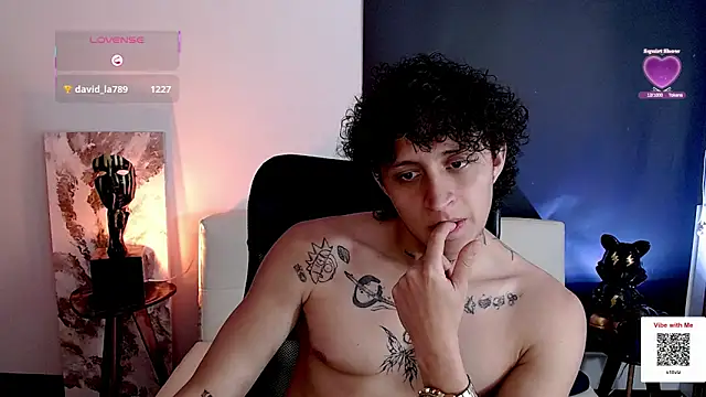 Jay_Taylor1_ Show Webcam