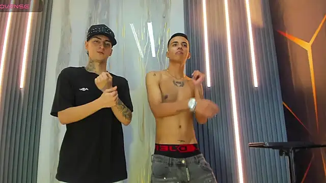 guys_hard_cock19 Show Webcam