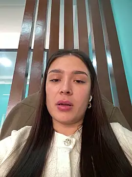 Sweet_Lollypop Adlı Modelin Canlı XXX Sohbeti