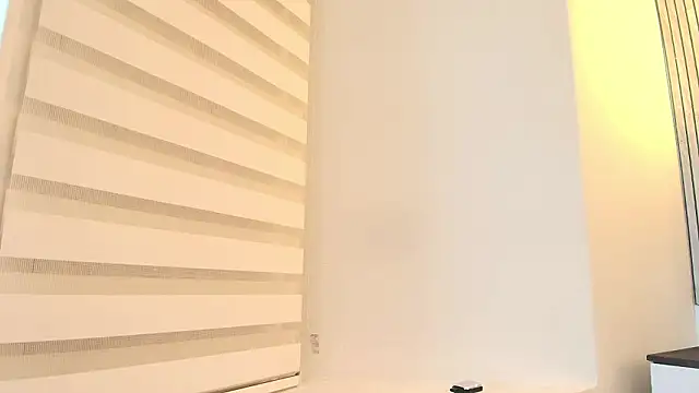 lian_cameronのライブXXXチャット