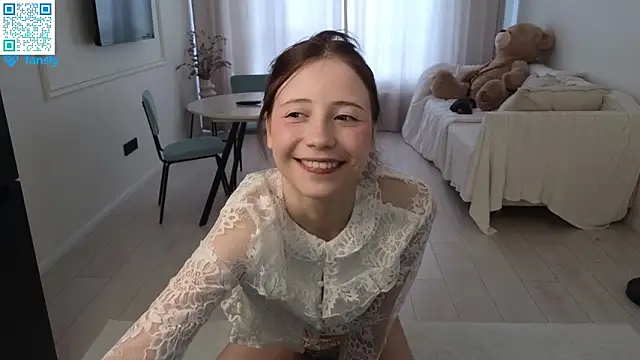 delorathecookieeのライブXXXチャット