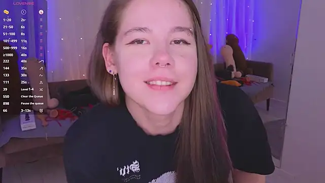 Mira_Falls Chat XXX live