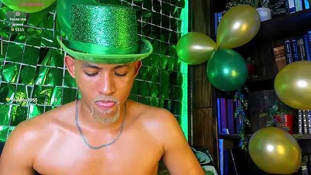 B_Wild Live XXX Chat