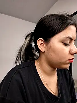 Chat +18 de harper_ks ao vivo