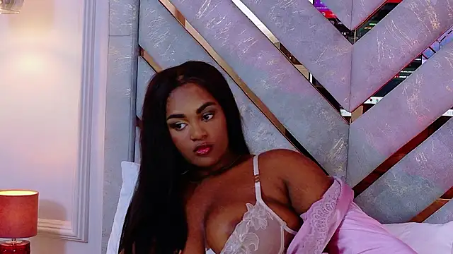 Chatroom XXX en direct de Noa_Adams