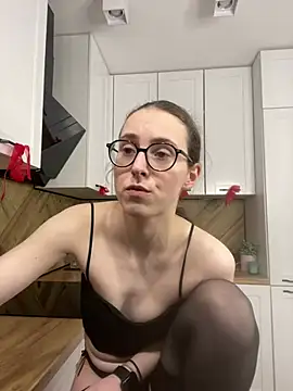 MartiniiSelenna: онлайн-секс-чат