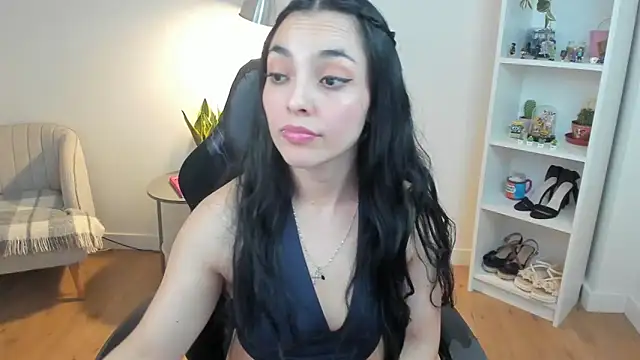 _BellaEvans_ 即時 XXX 聊天