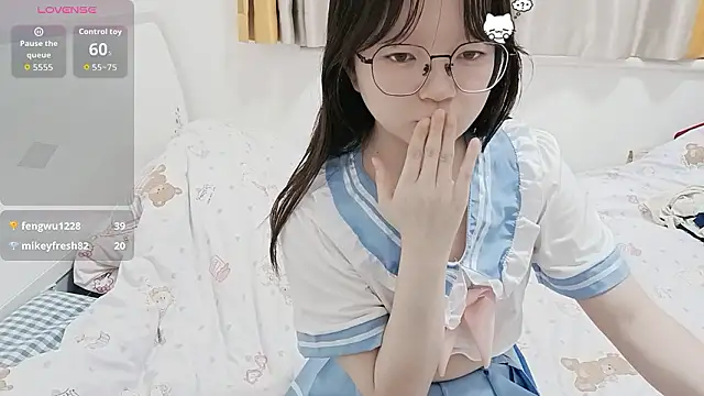 weiwei4999n Live XXX chat