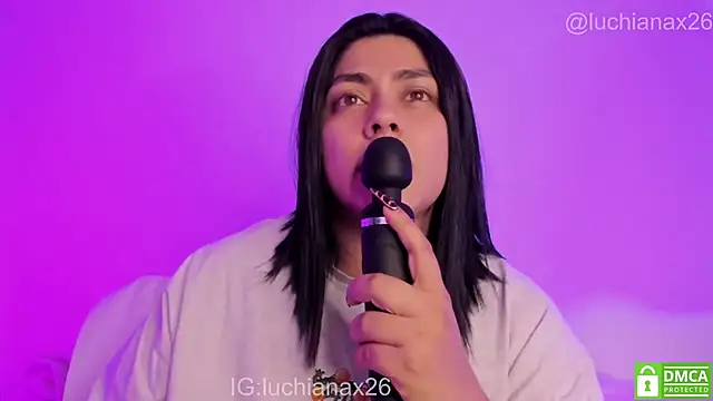 lucy26_ 现场XXX聊天