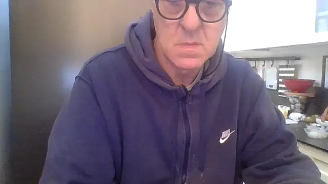 ANONIMO7735 Webcam Show