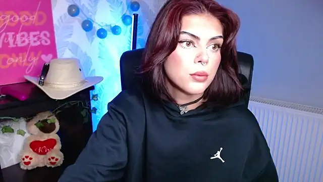 Nova_SIN 即時 XXX 聊天