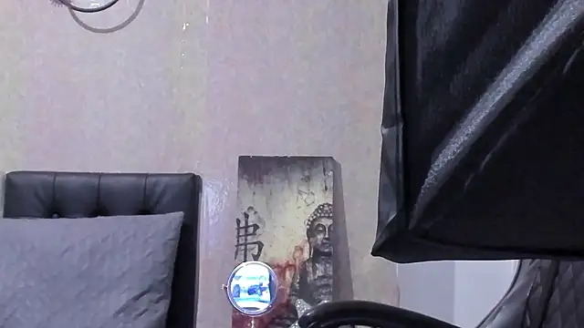 Vicky_Angeel 即時 XXX 聊天