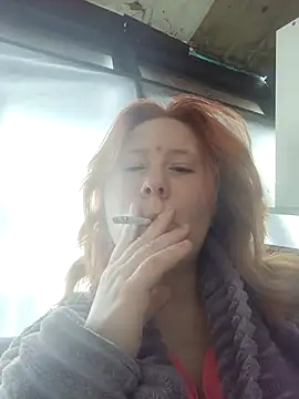 MiaKissy Show in webcam