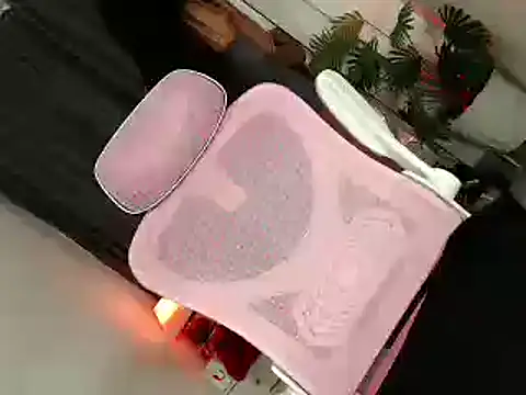 sexygoddess2999のウェブカメラショー