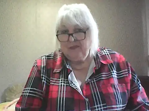 Alexia64231 Adlı Modelin Canlı XXX Sohbeti