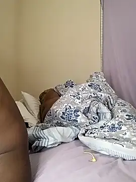 Chat +18 de Babygir85 ao vivo