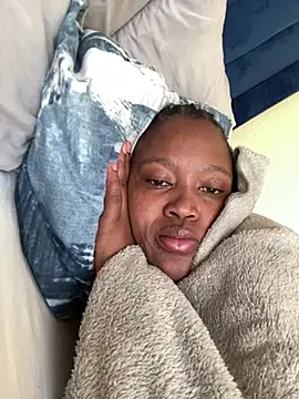 Sue_Knowledge live XXX chat