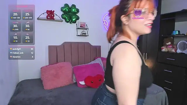 Nina_curves Obrolan Langsung XXX