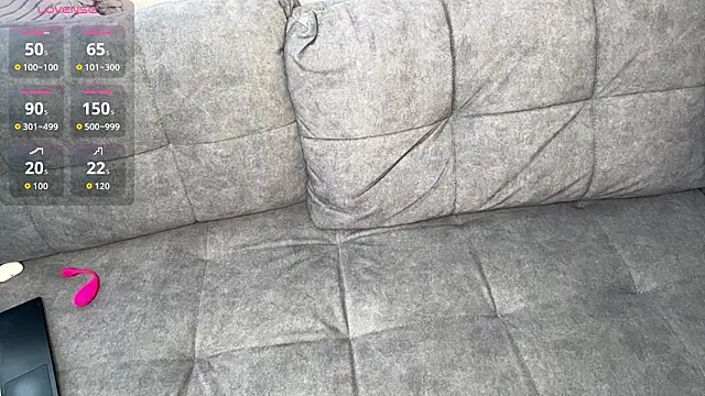 Ellaizatelly 即時 XXX 聊天