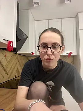 MartiniiSelenna: онлайн-секс-чат