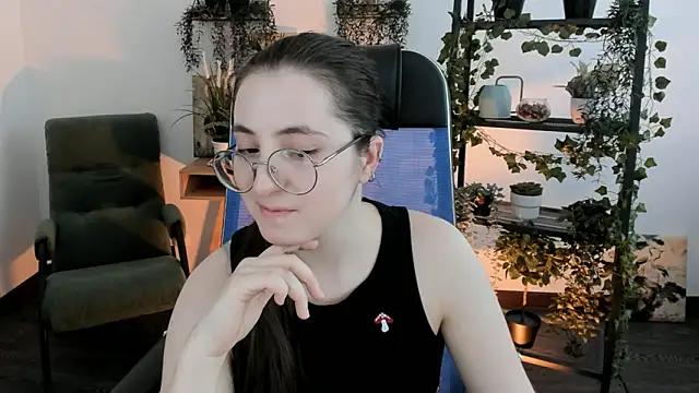 VirtuallVoyant: онлайн-секс-чат