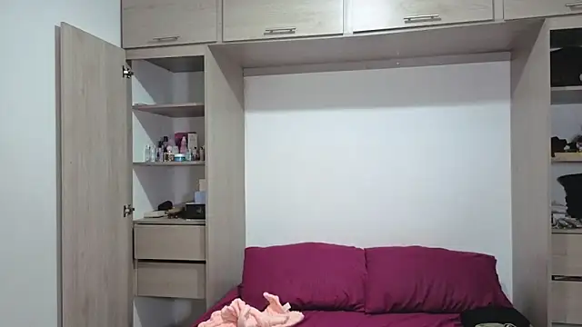 Candela___ 即時 XXX 聊天