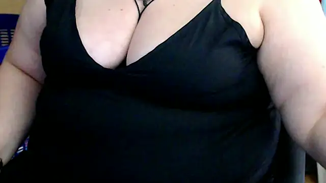 XXX chat uživo modela mayasmith