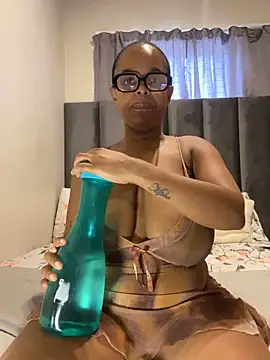 Saggy_areola95: вебкам-шоу