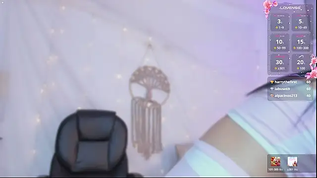 Ginni_charlotte's Webcam Show