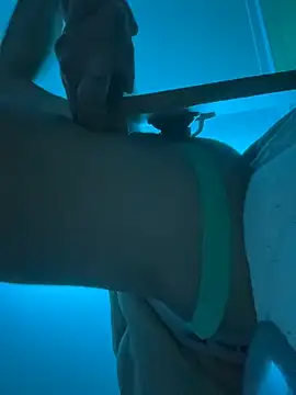 Czat XXX na żywo – tellmewhat2dopls