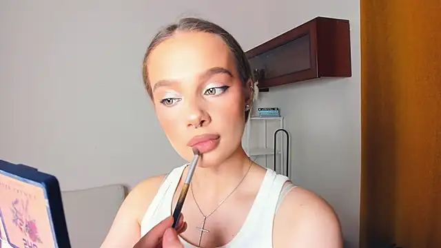 MeriPhelan Chat XXX live