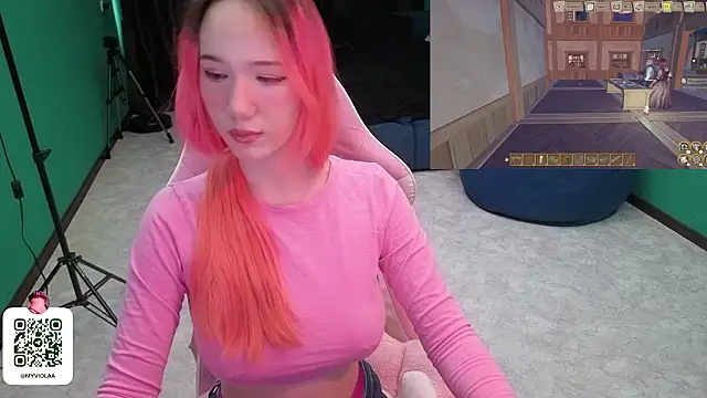 Maya_Viola élő XXX-chatje