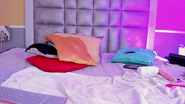 LunaDamasco – Naživo XXX chat