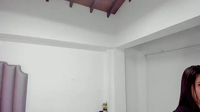 Maddy__bigboobs 即時 XXX 聊天