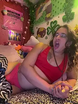 TranSexualJade95: онлайн-секс-чат