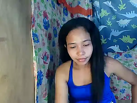 PinaySkinnyGirl's Live XXX Chat