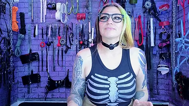 Chat +18 de PANDORANEZZ ao vivo