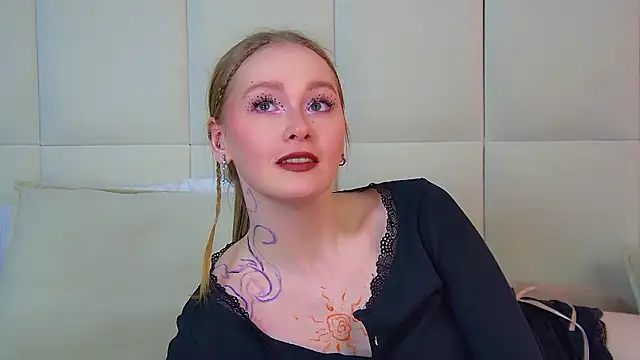 AgataFoxley: онлайн-секс-чат