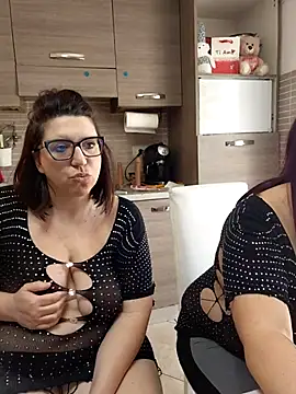 SinfulMarkedQueens Adlı Modelin Canlı XXX Sohbeti