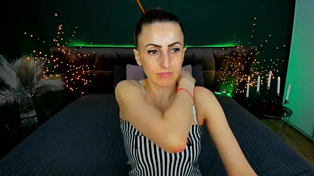 Chat XXX en directo de Rebecca_Diamond