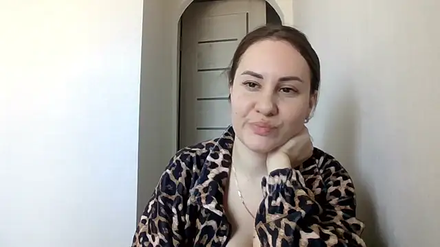 MeadowEyes' Live XXX Chat