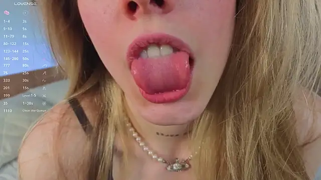 TiffinyMergist লাইভ XXX চ্যাট