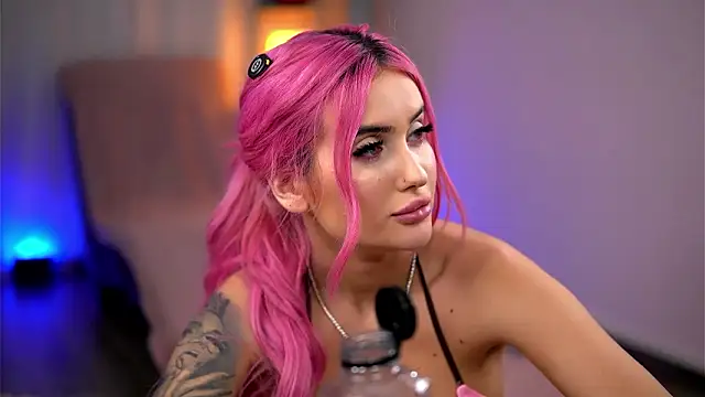 Chat XXX ao vivo de Miky_Lust