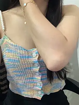 Jonlie18 网络视讯表演