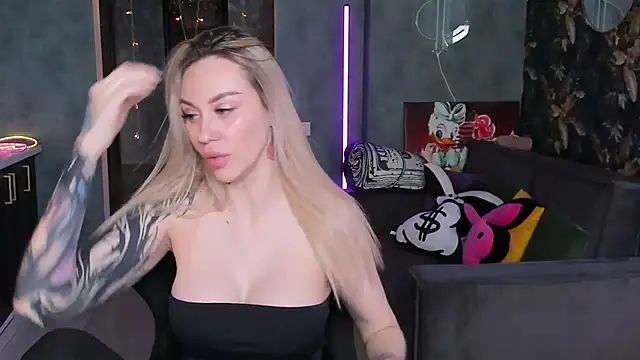 Blckmirrorr Chat XXX live