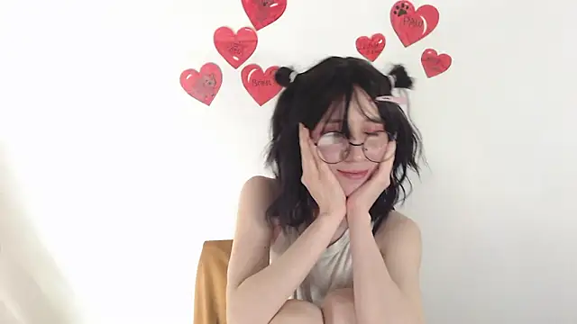 _Hanna_Moon_ élő XXX-chatje