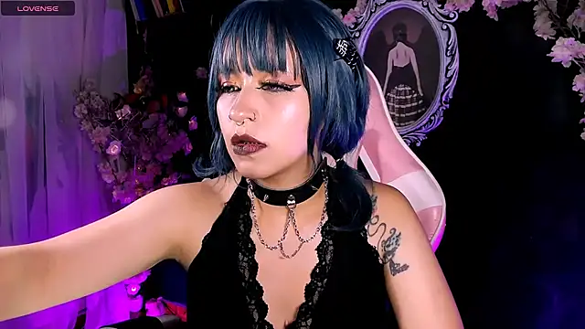 دردشة kitty_roxy الجنسية المباشرة