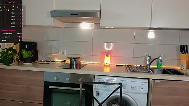 Онлайн чат XXX MissLovex